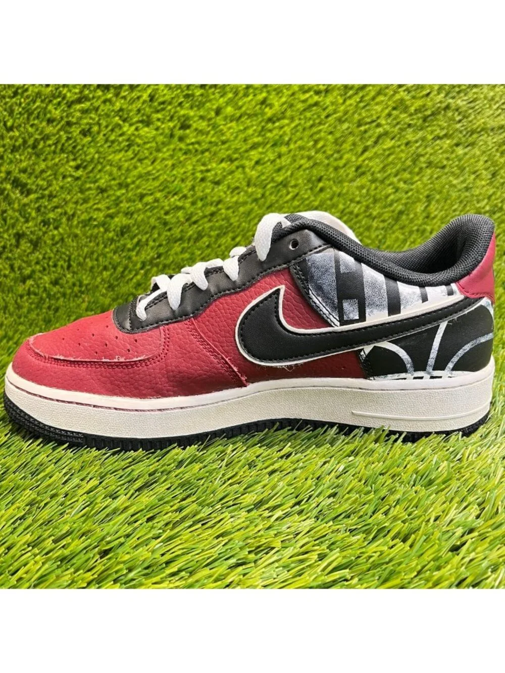Nike Air Force 1 Low Boys Size 7Y Red Black Athletic Leather Shoes Sneakers